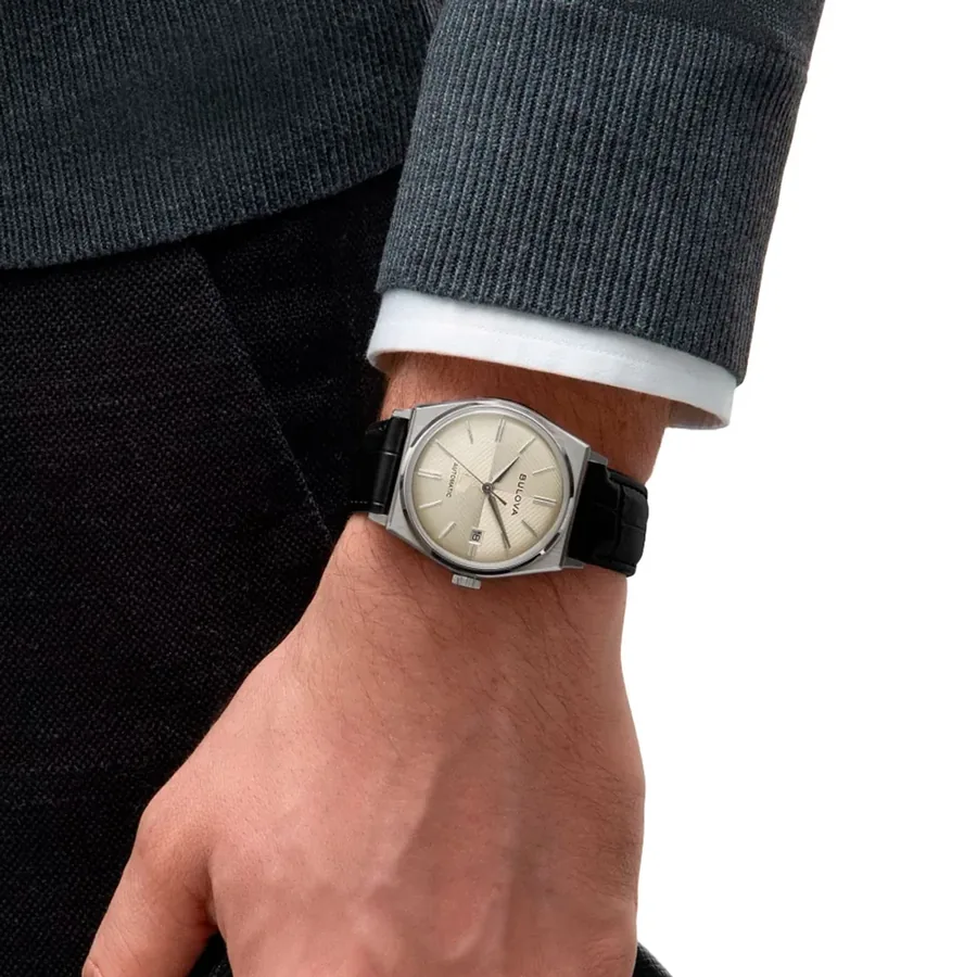 Bulova Frank Sinatra 37mm Automatic Beige Dial, view 2