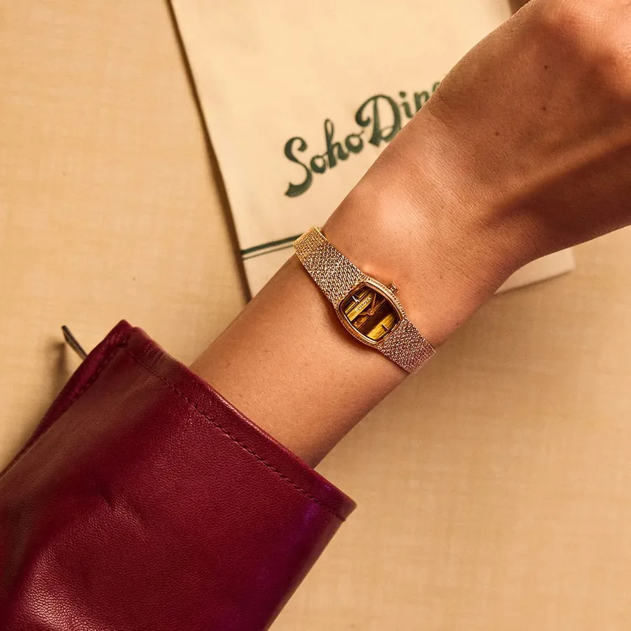 Bulova Goddess Of Time 17mm Brown Dial, view 2