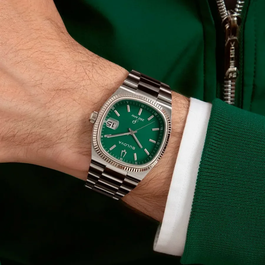 Bulova Super Seville 38mm Green Dial, view 2