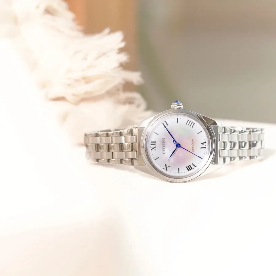 Citizen L Classic 33mm White Dial, view 5