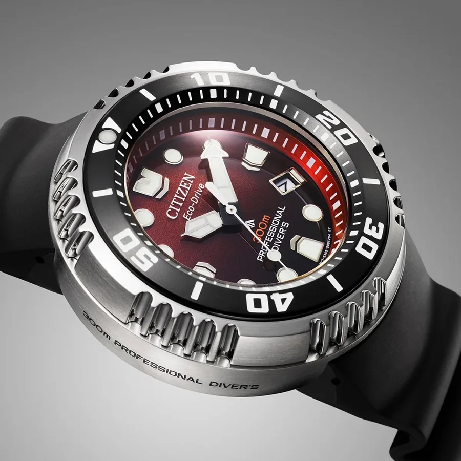 Citizen Promaster Dive 46mm Chronograph Red Dial, view 5