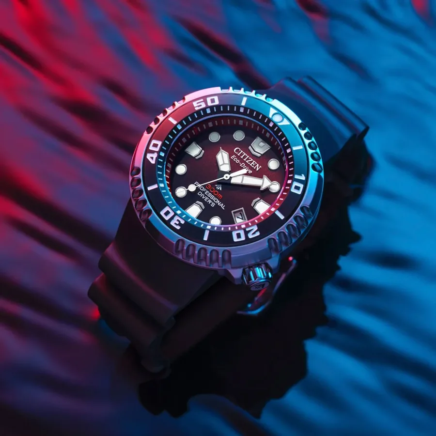 Citizen Promaster Dive 46mm Chronograph Red Dial, view 7