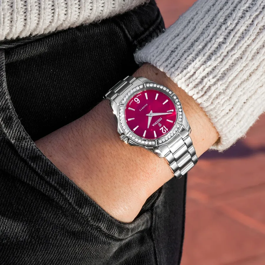 Festina 34mm Red Dial, view 3