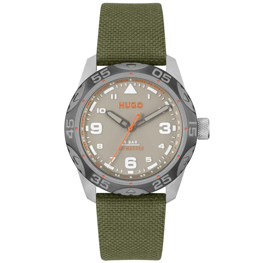 HUGO Trek 42mm Grey Dial, front view