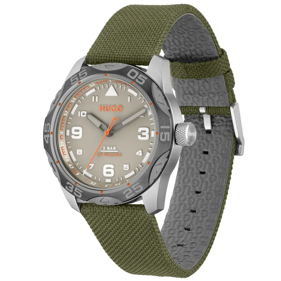 HUGO Trek 42mm Grey Dial, view 3