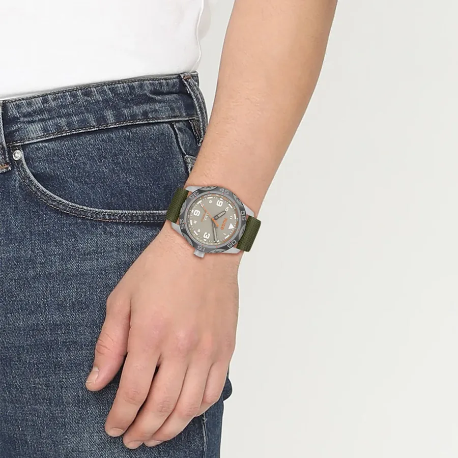 HUGO Trek 42mm Grey Dial, view 5