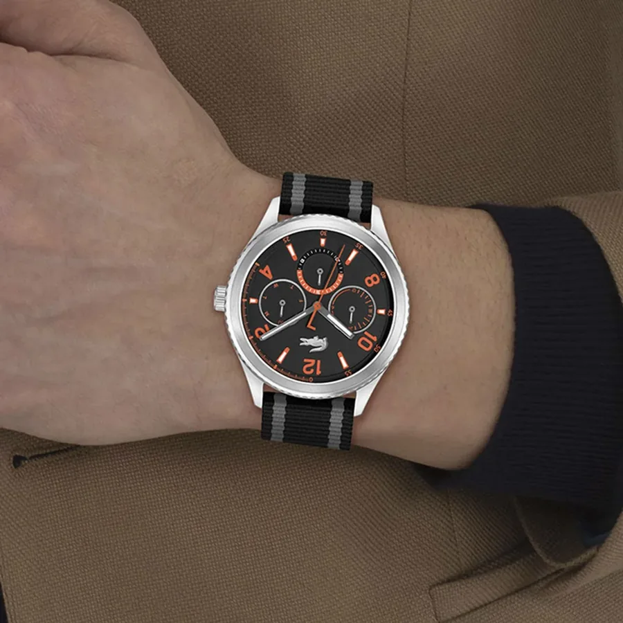 Lacoste Deuce 44mm Black Dial, view 4