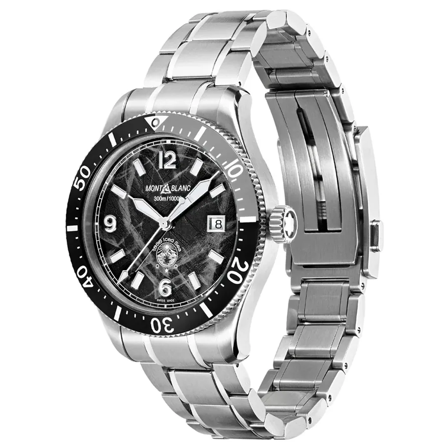 Montblanc 1858 Iced Sea 41mm Chronograph Black Dial, view 4