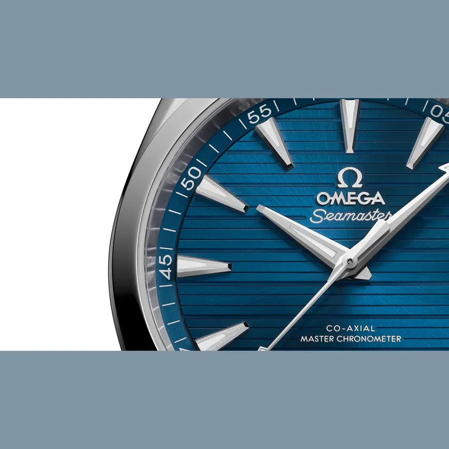Omega Seamaster Aqua Terra 150M 41mm, Blue dial, view 3