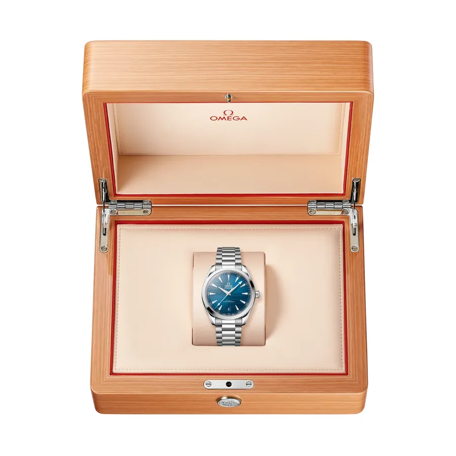 Omega Seamaster Aqua Terra 150M 41mm, Blue dial, view 7
