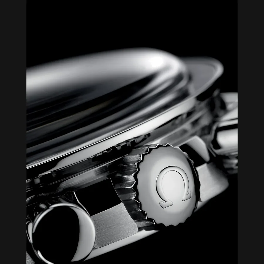 Omega Speedmaster Moonwatch Professional 42mm, Black, Hesalite crystal, view 5