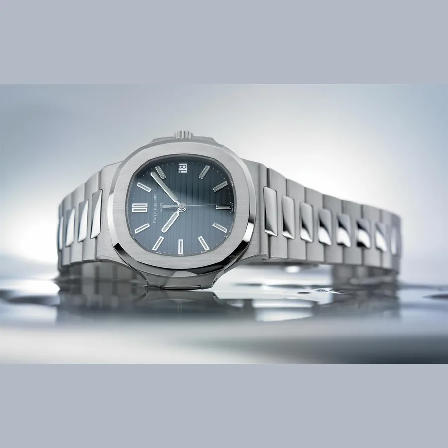 Patek Philippe Nautilus 5711/1A, Blue dial, view 7