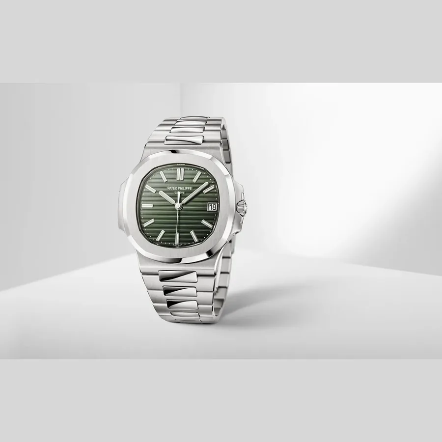 Patek Philippe Nautilus 5711/1A, Olive green dial, view 6