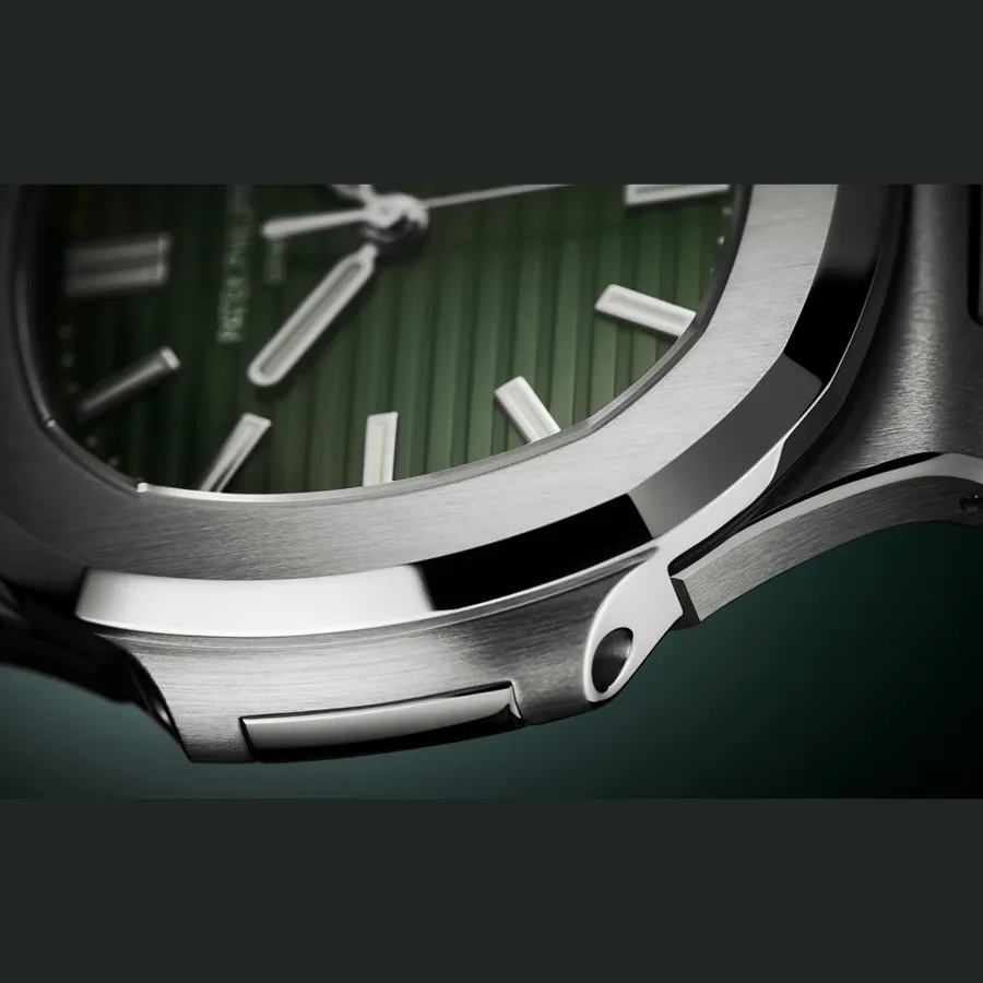 Patek Philippe Nautilus 5711/1A, Olive green dial, view 8
