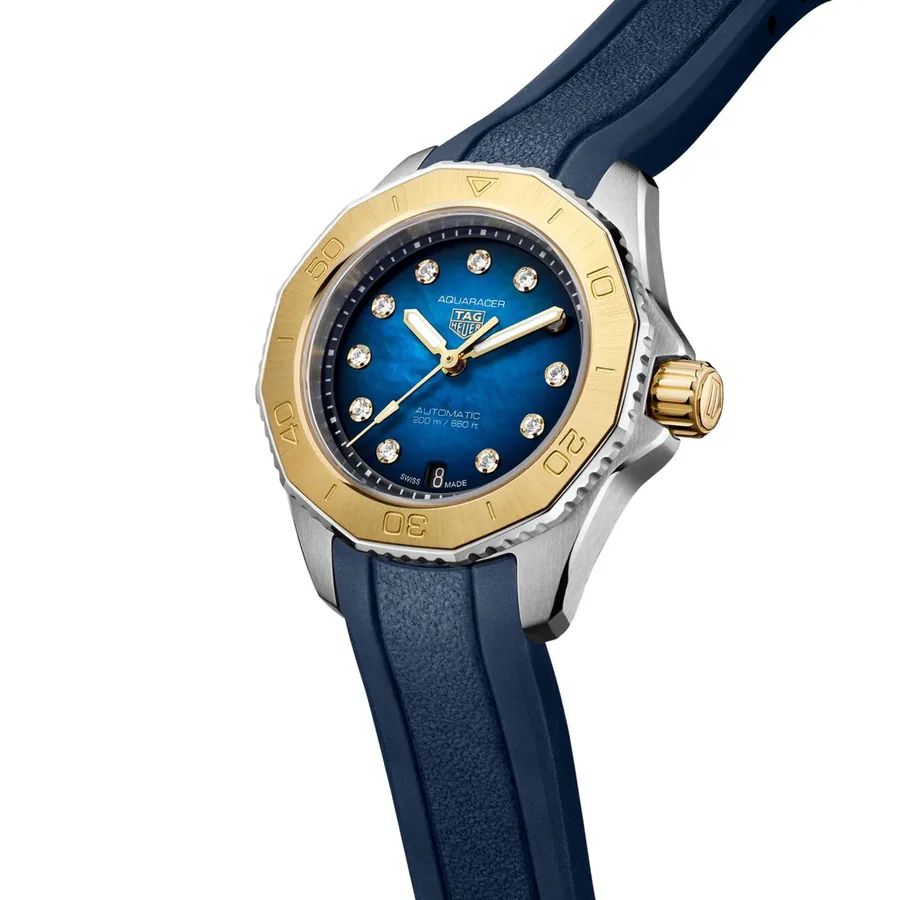 TAG Heuer Aquaracer 30mm Automatic Blue Dial, view 3
