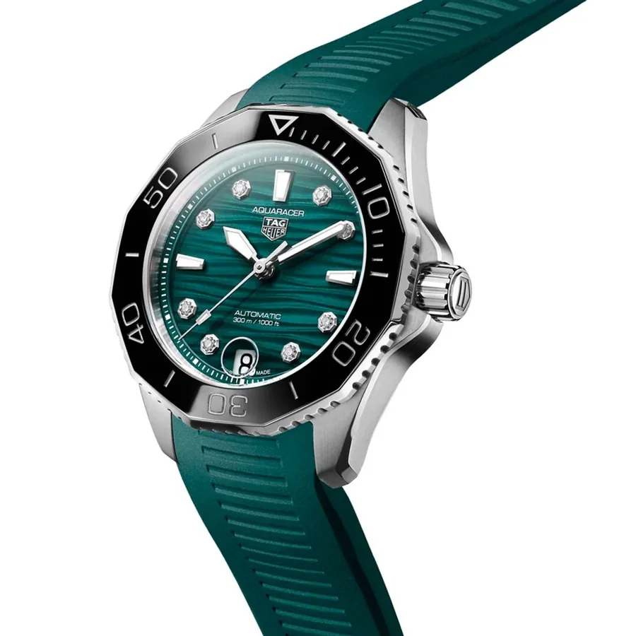 TAG Heuer Aquaracer 36mm Automatic Green Dial, view 3