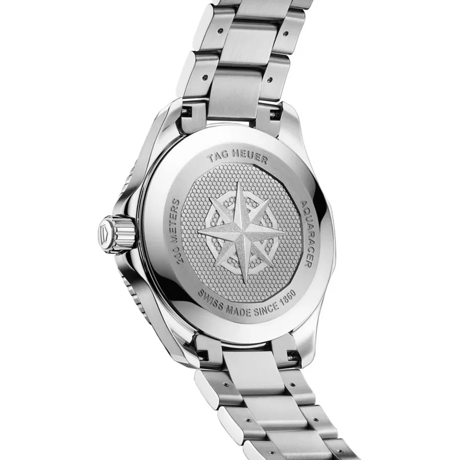 TAG Heuer Aquaracer 40mm Automatic Red Dial, view 4