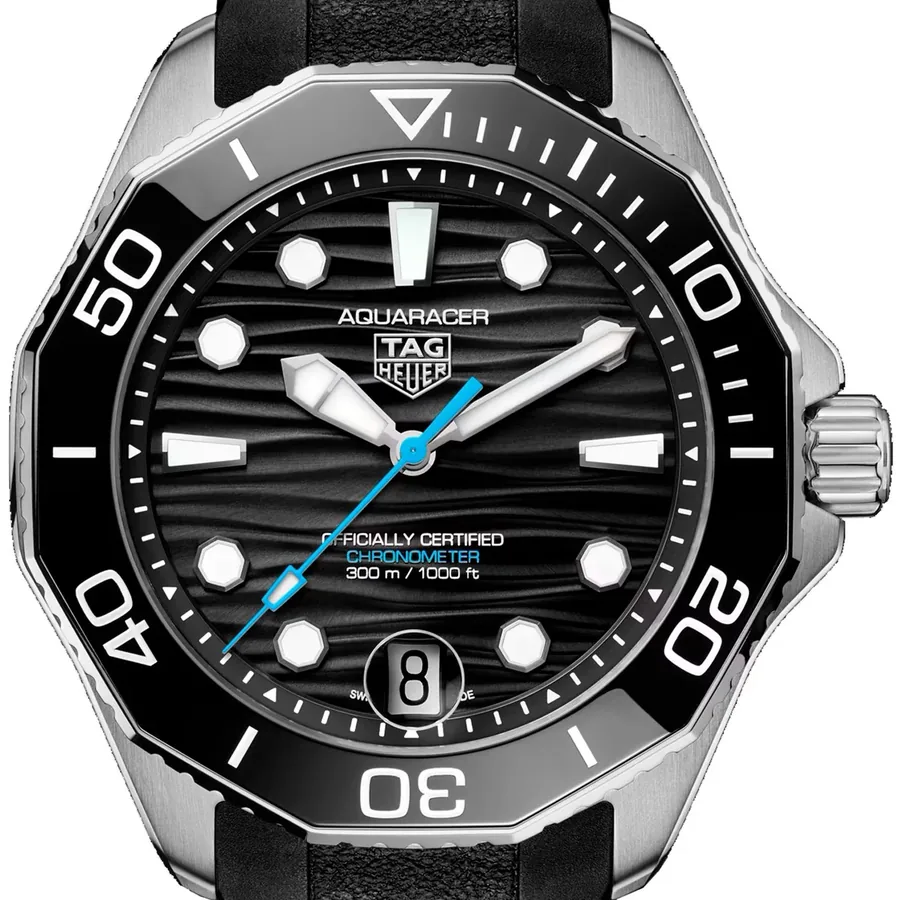 TAG Heuer Aquaracer 42mm Automatic Black Dial, Black Rubber Strap, view 2