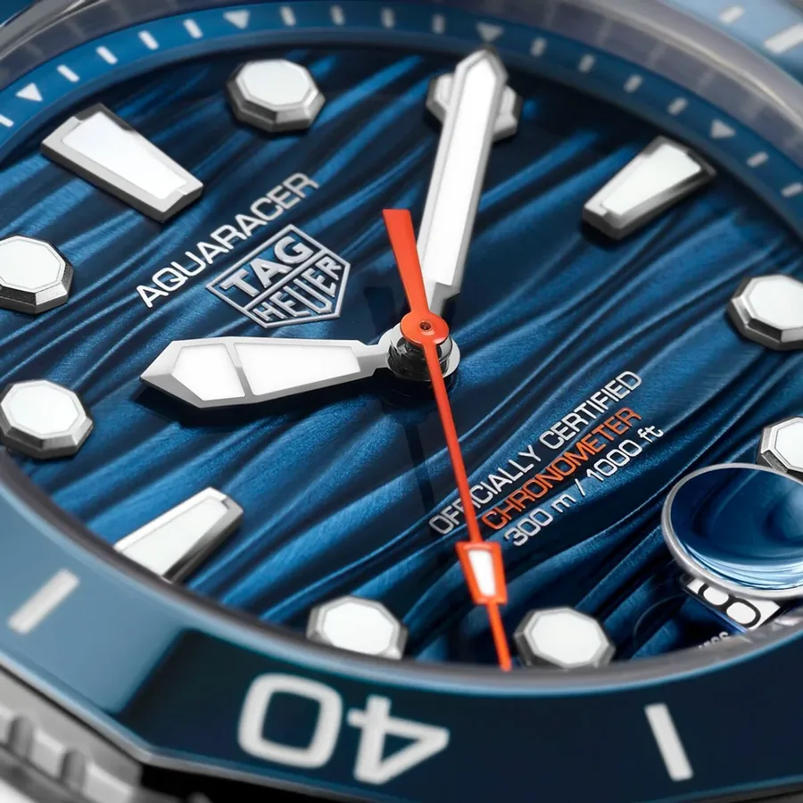 TAG Heuer Aquaracer 42mm Automatic Blue Dial, Blue Rubber Strap, Ref. WBP5111.FT6259, view 4