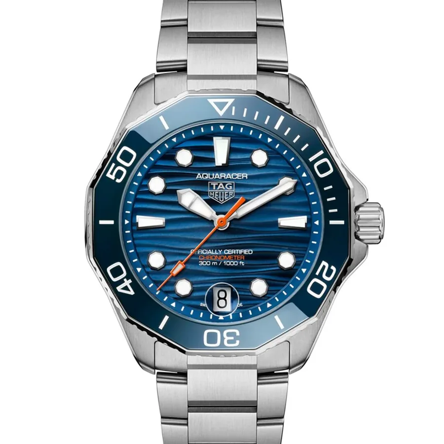 TAG Heuer Aquaracer 42mm Automatic Blue Dial, front view