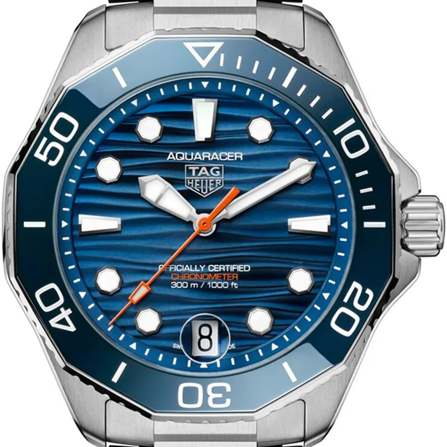 TAG Heuer Aquaracer 42mm Automatic Blue Dial, view 2