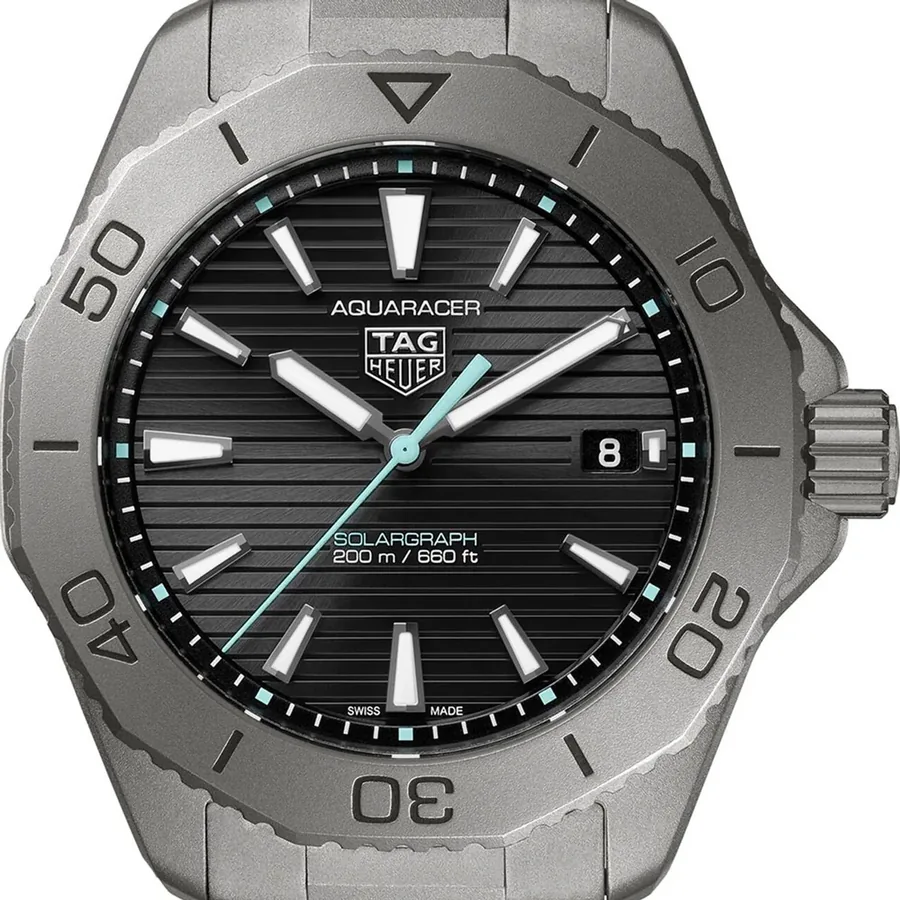 TAG Heuer Aquaracer Solar 40mm Grey Dial, view 2
