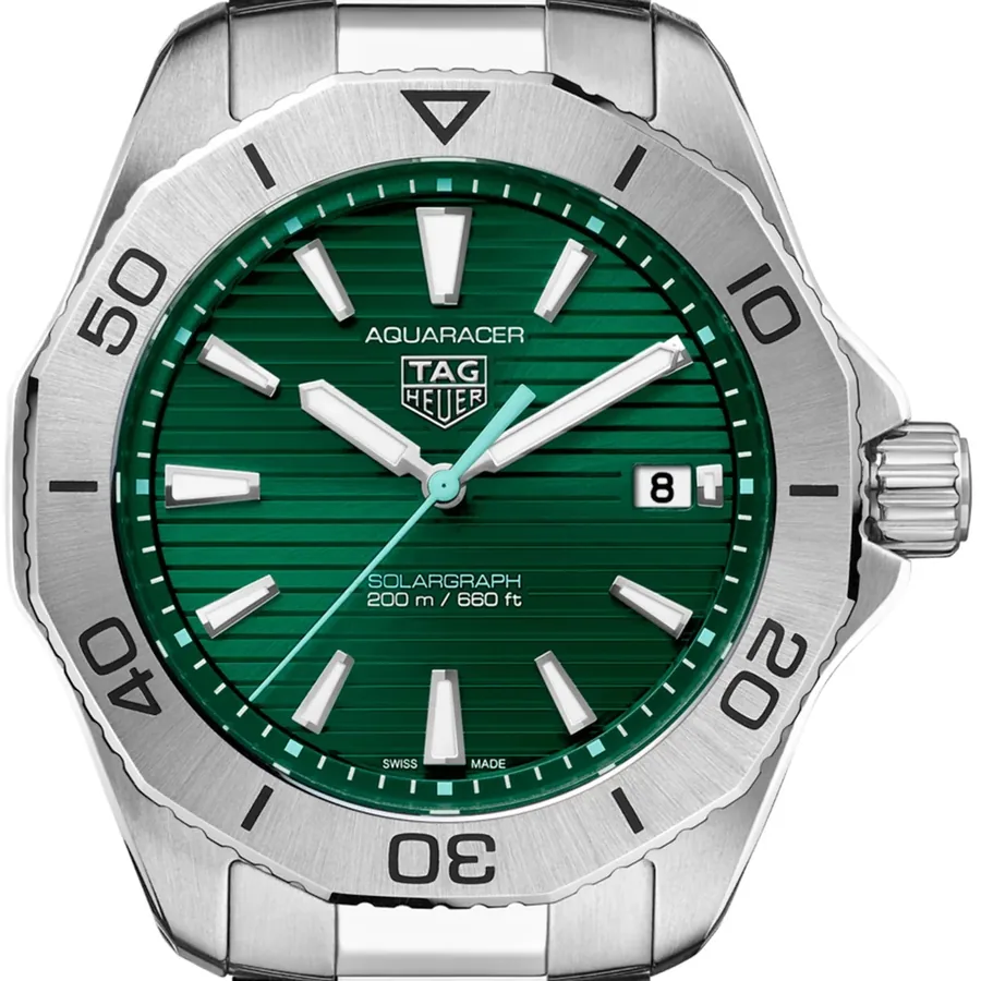 TAG Heuer Aquaracer Solar 40mm Green Dial, view 2