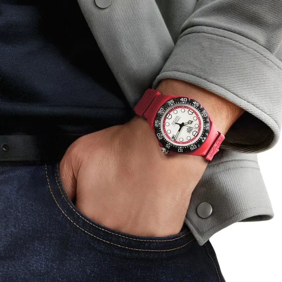 TAG Heuer Formula 1 38mm Solar White Dial, Red Rubber Strap, view 2