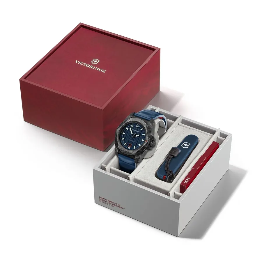 Victorinox I.N.O.X. 41mm Automatic Blue Dial, Ref. 242022.10, view 8