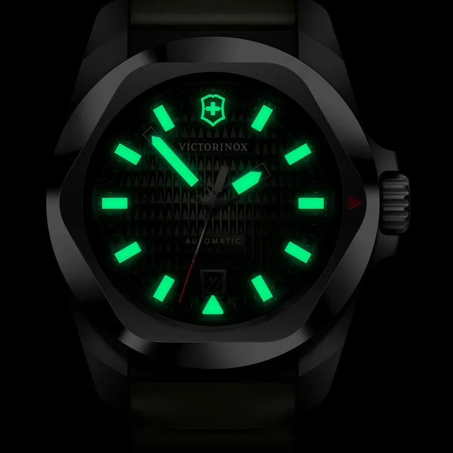 Victorinox I.N.O.X. 41mm Automatic Green Dial, view 7