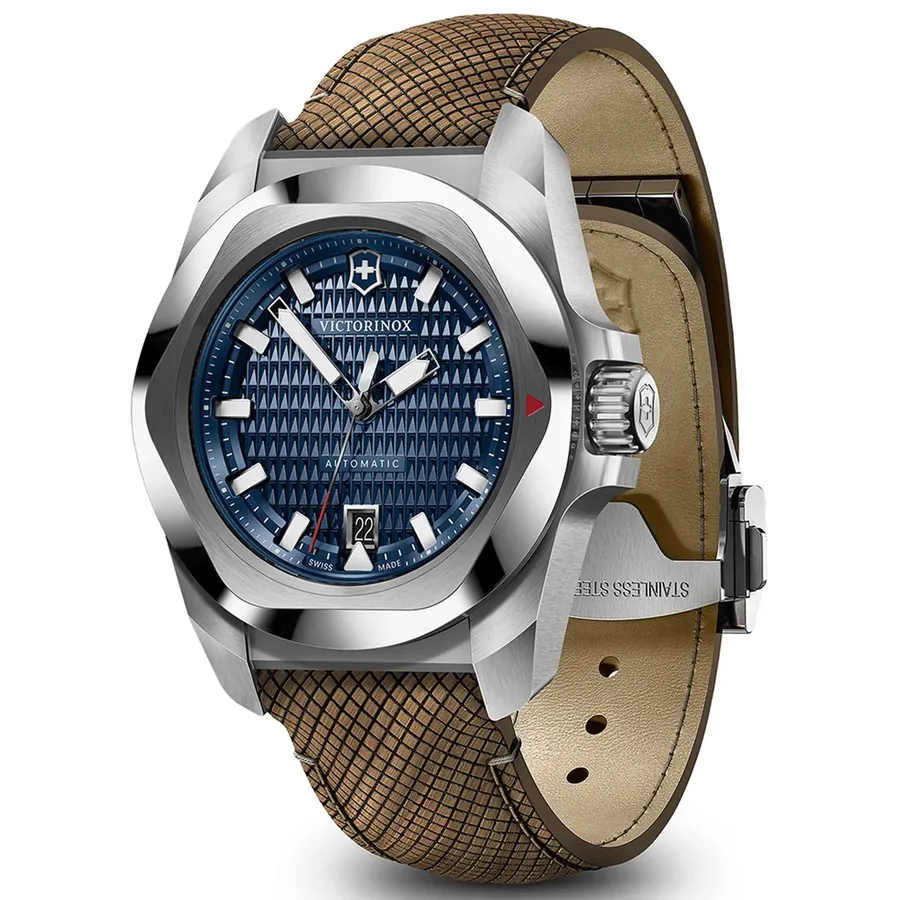 Victorinox I.N.O.X. 41mm Blue Dial, view 4