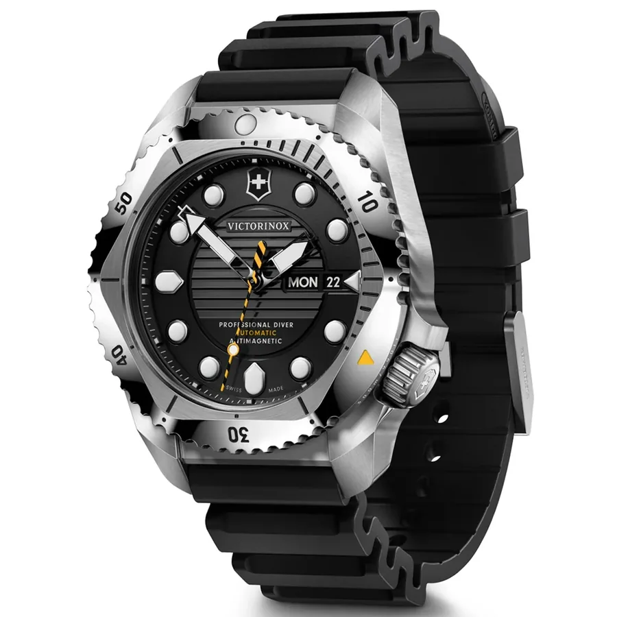Victorinox I.N.O.X. Dive Pro 43mm Automatic Black Dial, view 3