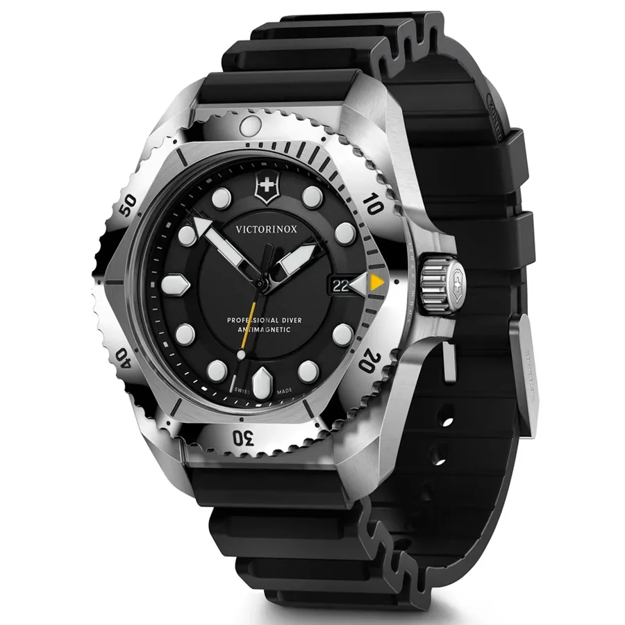 Victorinox I.N.O.X. Dive Pro 43mm Black Dial, view 3