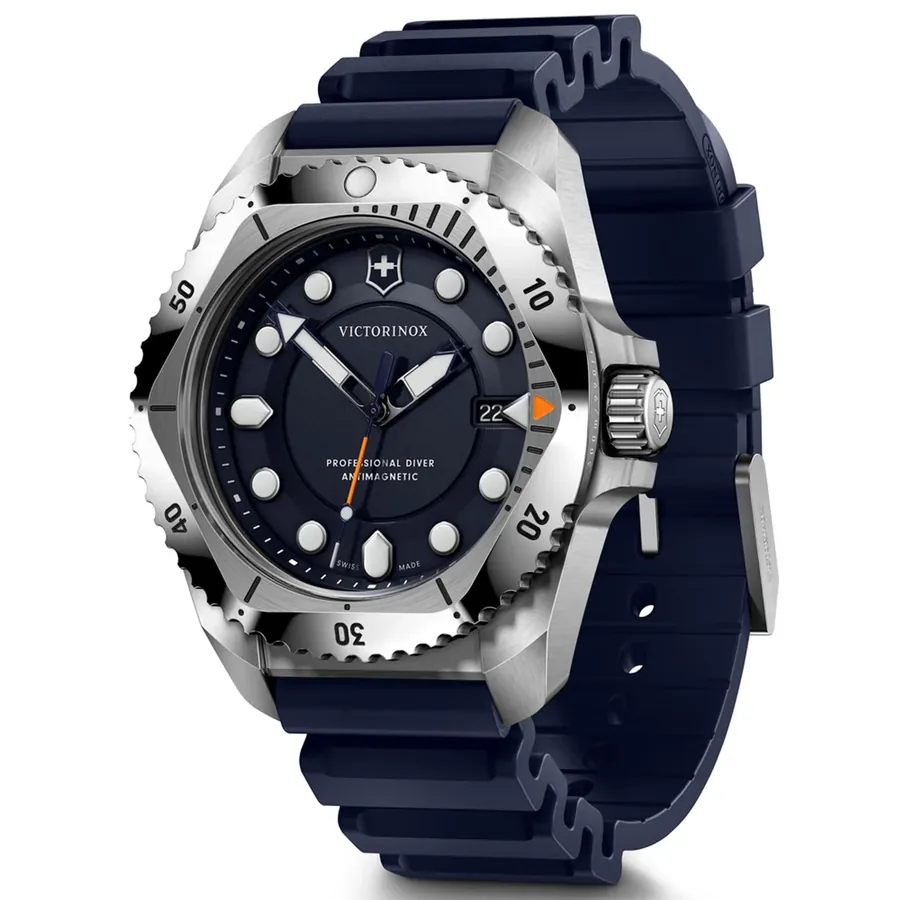 Victorinox I.N.O.X. Dive Pro 43mm Blue Dial, view 3