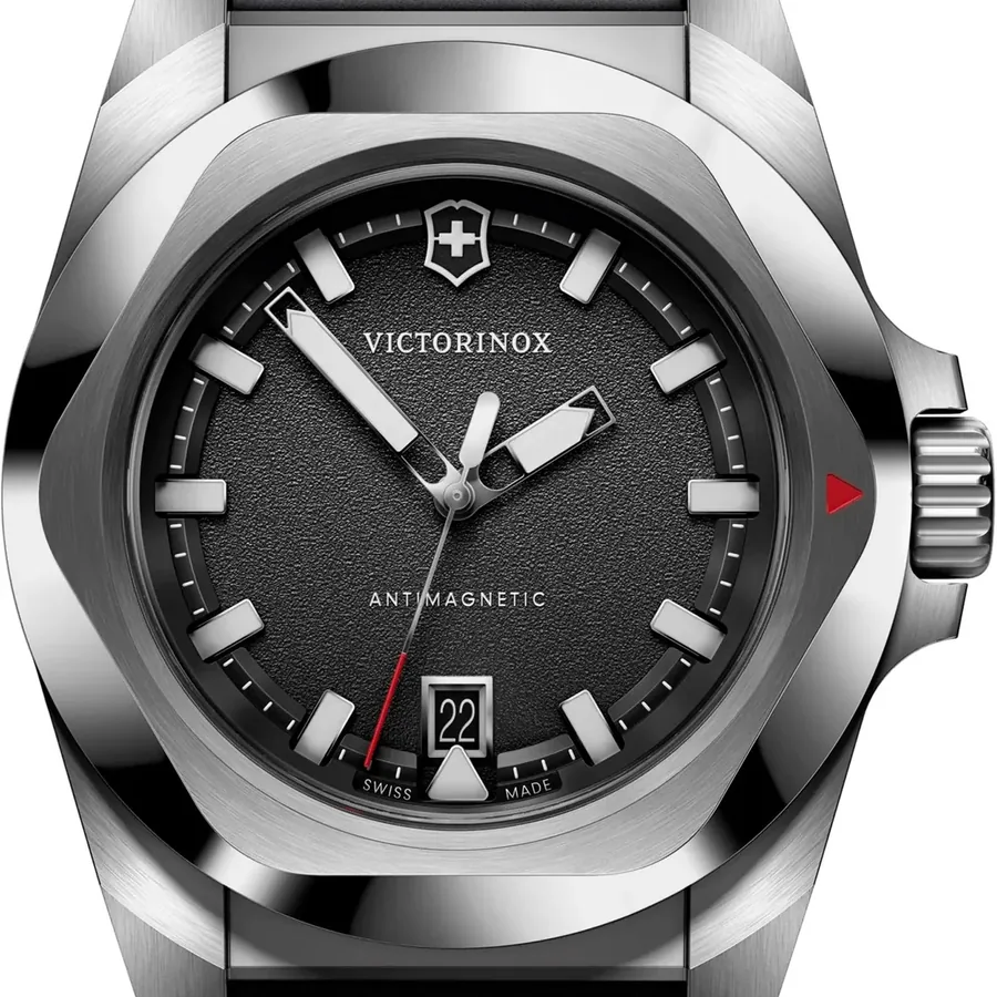 Victorinox I.N.O.X. Quartz 41mm Black Dial, view 2