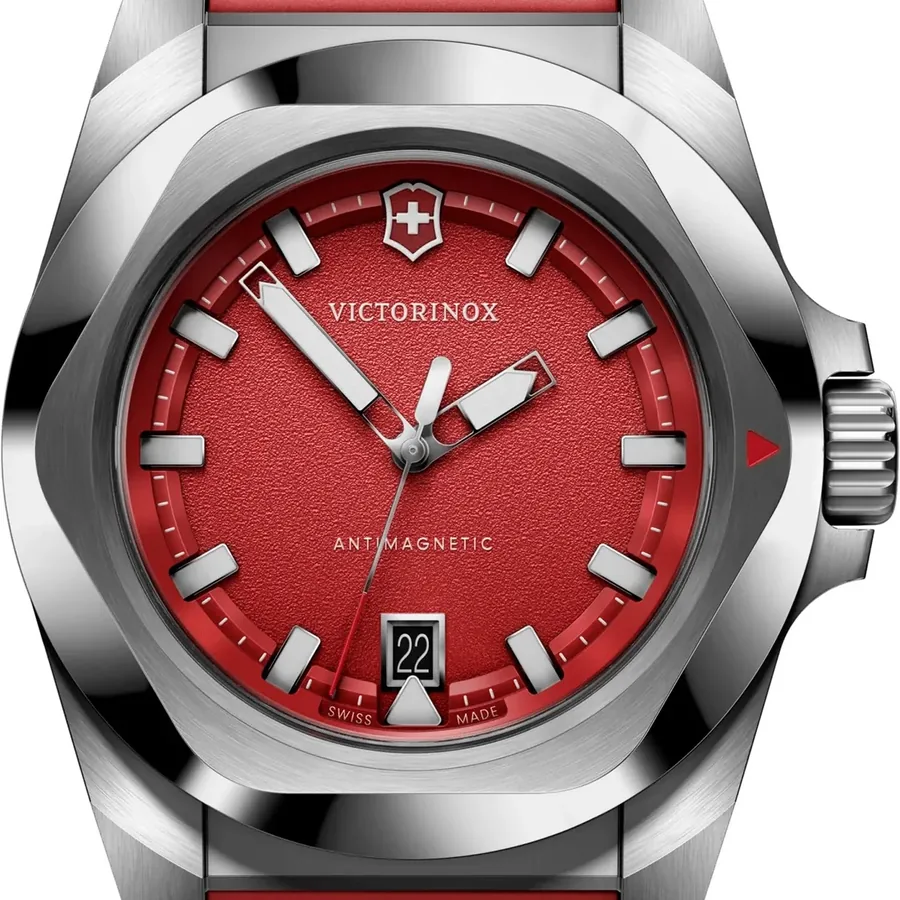 Victorinox I.N.O.X. Quartz 41mm Red Dial, view 2