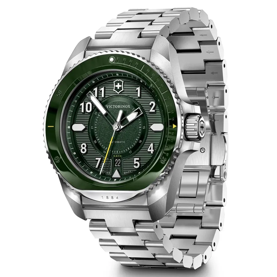 Victorinox Journey 43mm Green Dial, Silver-Tone Stainless Steel Bracelet, Ref. 242015, view 2
