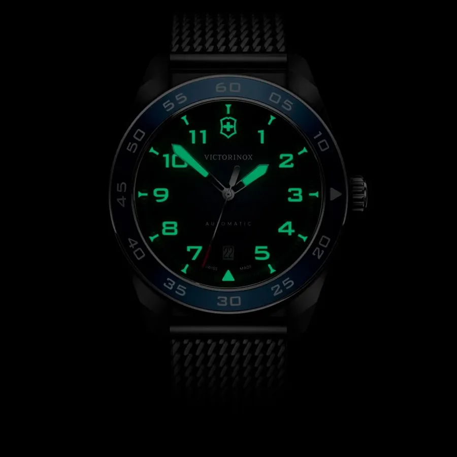 Victorinox Swiss Army 42mm Automatic Blue Dial, view 6